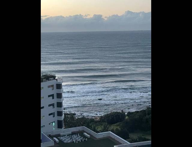 2 BEDROOM APARTMENT FOR SALE IN UMHLANGA CENTRAL